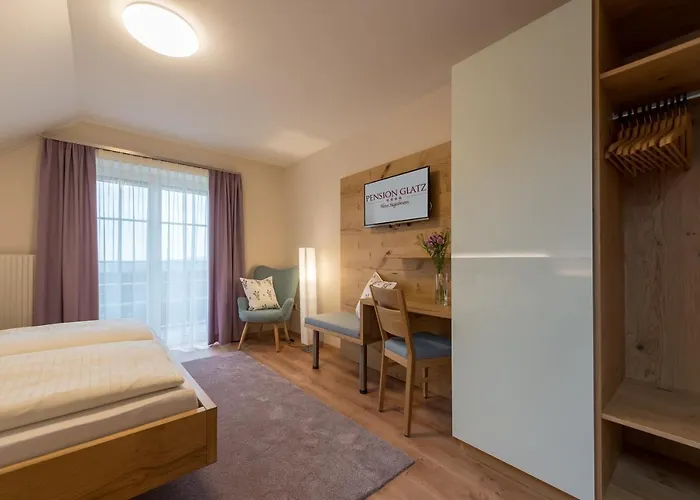 Glatz Haus Siegesbrunn 3* باد والترزدورف